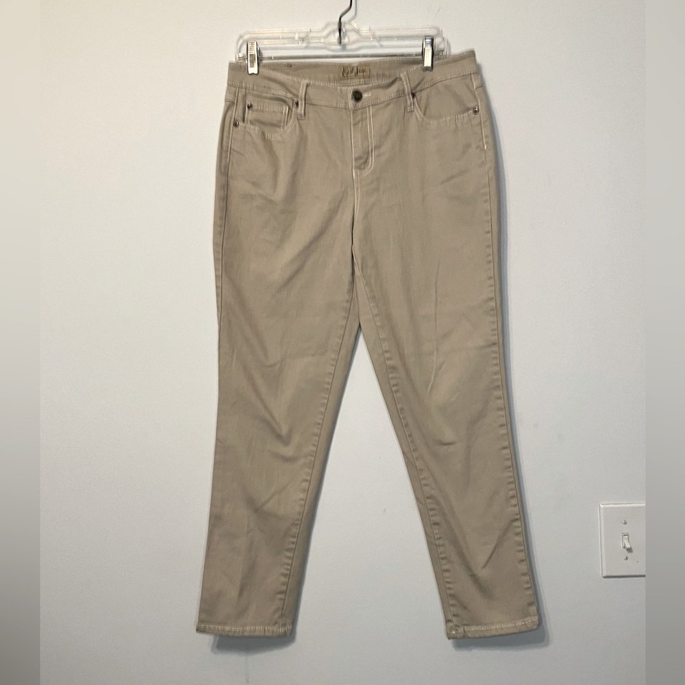 Earl Jeans Women’s Khaki Jeans